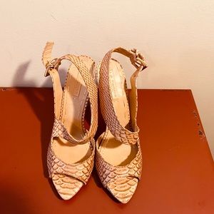 La Feni r Venezia Tan Leather Heels Sz 8.5